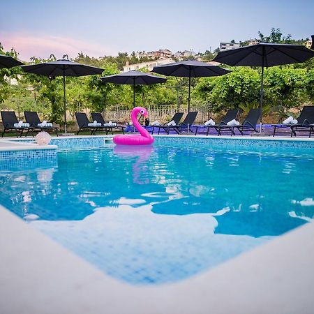 Lct Blue Lions Apartments Ποντστράνα Εξωτερικό φωτογραφία