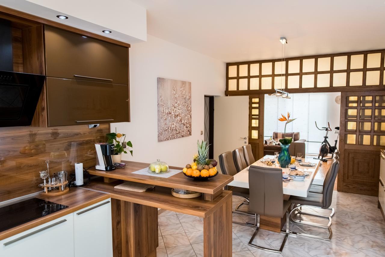 Lct Blue Lions Apartments Ποντστράνα Εξωτερικό φωτογραφία