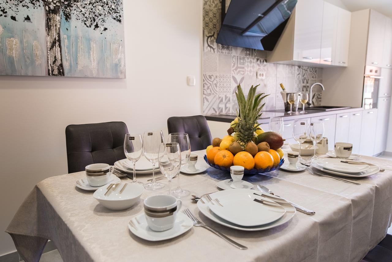 Lct Blue Lions Apartments Ποντστράνα Εξωτερικό φωτογραφία