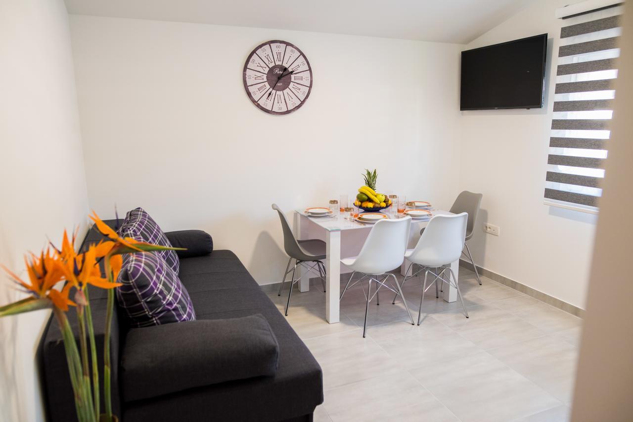 Lct Blue Lions Apartments Ποντστράνα Εξωτερικό φωτογραφία