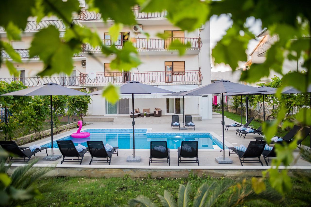 Lct Blue Lions Apartments Ποντστράνα Εξωτερικό φωτογραφία
