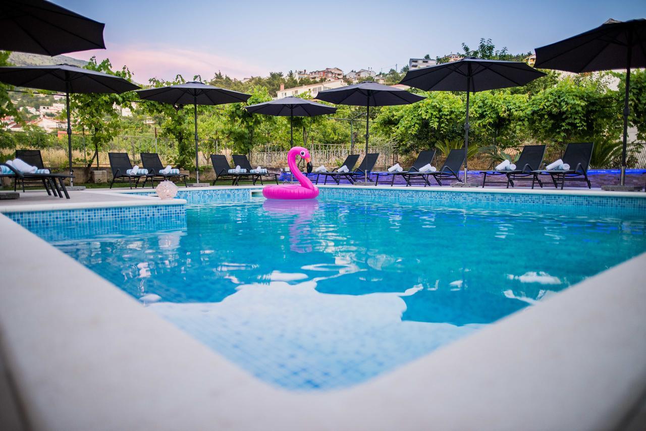 Lct Blue Lions Apartments Ποντστράνα Εξωτερικό φωτογραφία